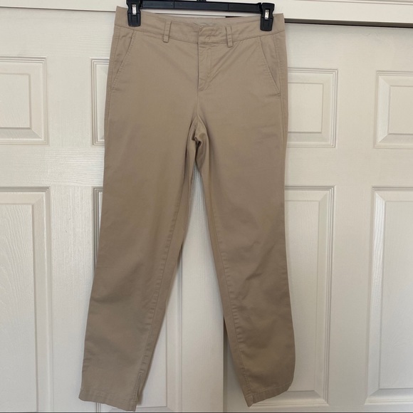 Vince Pants - Vince Chinos, Khaki Ankle Pants Size 6